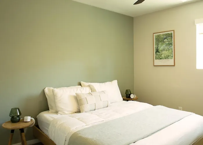 Сasa de vacaciones Sonoran Peach - Light-filled 5br Near Tmc