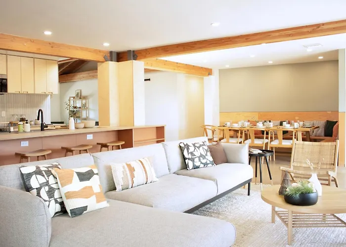 Сasa de vacaciones Sonoran Peach - Light-filled 5br Near Tmc Tucson